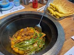 -山河屯铁锅炖·非遗东北菜(南山店)