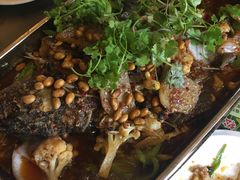 东巴烤鱼-88号小吃店·经典云南菜·地道纳西美食