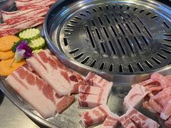 -哈哈碳都·牛肋条无限自助烤肉(台江万达店)