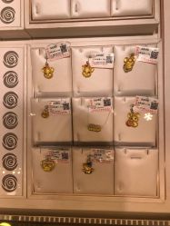 -菜百首饰店(东方新天地店)