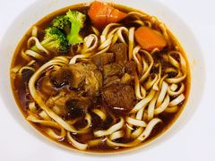 金牌半筋半肉面-康师傅私房牛肉面(北京南站店)