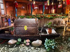 -老滇山寨•云南特色菜•地方菜•民族风情歌舞表演(金碧店)