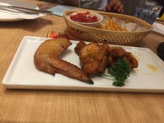 -必胜客(WOW中心城店)