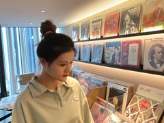 -黑胶星球(华发中城商都店)