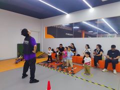 -Kiddo趣多儿童滑步车骑行会(宏泰广场店)