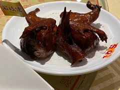 招牌烤乳鸽-石岐佬中山菜馆(张溪店)