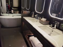 -成都万达颐华酒店