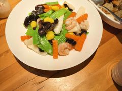 -王慧洁开口虾水饺·地道东北菜(银泰城店)