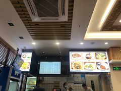 -小姜锅贴(凤凰街店)