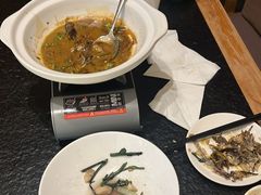 -鱼鲜饭香·招牌汽锅剁椒鱼头王