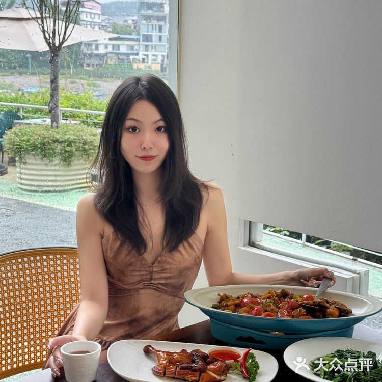 来桂林怎么能不吃啤酒鱼呢！️啤酒白骨魚 鱼肉蛮入味滴！