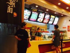 -顺溜·手工刀削面·黑金店(铜锣湾店)