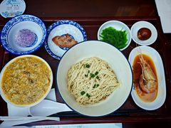 -百年老字号·观振兴蟹黄面·三虾面·苏式面(观前街富仁坊巷店)