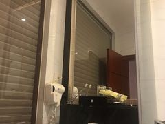 -蓬客精品酒店(南山海岸城购物中心店)