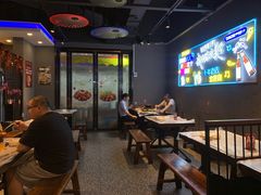 -老街烧烤大排档·地道湖北菜·龙虾馆(汉口火车站店)