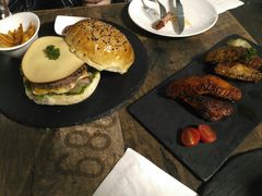 -HIGH FIVE哈福手工汉堡(桂林路店)