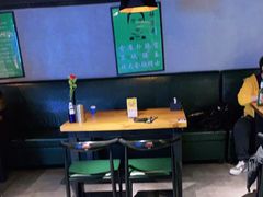 大堂-腰子哥烤串(石佛营炫特店)