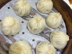 蟹粉鲜肉中包-光明邨大酒家(汇阳广场店)