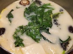 竹荪猪肚鸡-洪氏嗨捞·猪肚鸡火锅(阳光天地店)