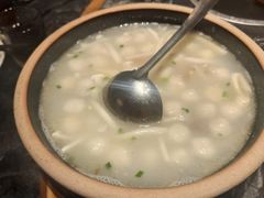 -湘力力小院·鱼汤泡饭(枫林路店)