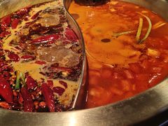 -潮火锅·麻辣牛肉火锅(观音桥方圆·LIVE店)