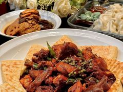 -闫府私房菜·百年鲁菜(恒隆店)