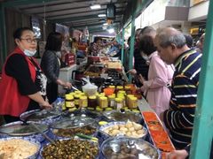 -百联临沂购物中心(临沂路店)