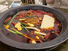 -黄潇洒老火锅(九眼桥宏济巷店)