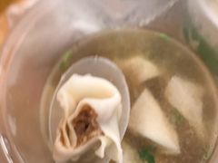 -周震馄饨