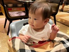 -大中华希尔顿酒店-念自助餐·嗨啤·小龙虾