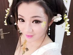 -九月鹰飞汉服摄影工作室