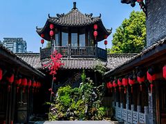 -小龙翻大江文化火锅(宽窄店)