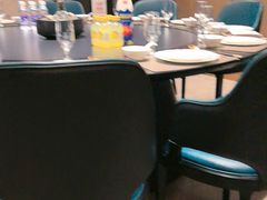 -忆江南·临江鱼馆