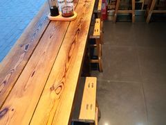 用餐区-手劲鱼丸馄饨铺(哈一百店)