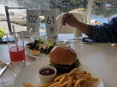 -罗红摄影艺术馆