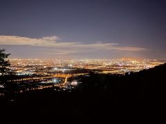 -鬼笑石后山停车场