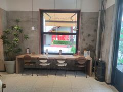 -必胜客(上海华谊新所店)