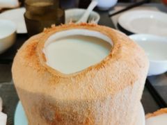 -亚龙湾老厨房·海南家常味
