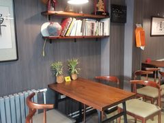 -愉肴麻辣香锅(中山路店)