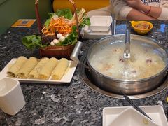 -一席地·本地鸡窝·杭帮鸡火锅(萧山银隆百货店)
