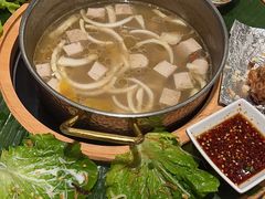 -椰小鸡·琼州糟粕醋·火锅(美兰缤纷城店)