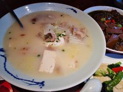 美味鸭骨汤-北平印象.北京烤鸭.新京菜.融合菜(世贸店)