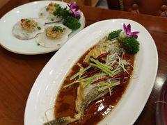 -青瓦餐厅·生鱼片·韩园烤肉(西塔店)