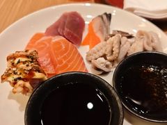 -怡咖啡海鲜自助餐厅(浦东香格里拉店)