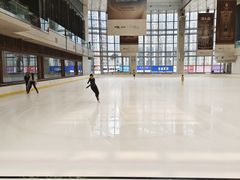 -冰纷万象滑冰场(深圳万象城店)