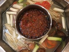 -朱氏胖子烂火锅(洪崖洞店)