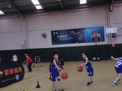 -呈康体育青少年篮球培训班(虹口店)