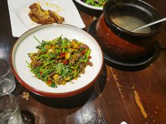 -饭桌故事·血鸭湘(荣宝华店)