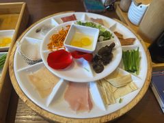 -芸南道·过桥米线(昆明老街旗舰店)