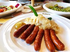 -LENBACH兰巴赫西餐啤酒坊(大连东港店)